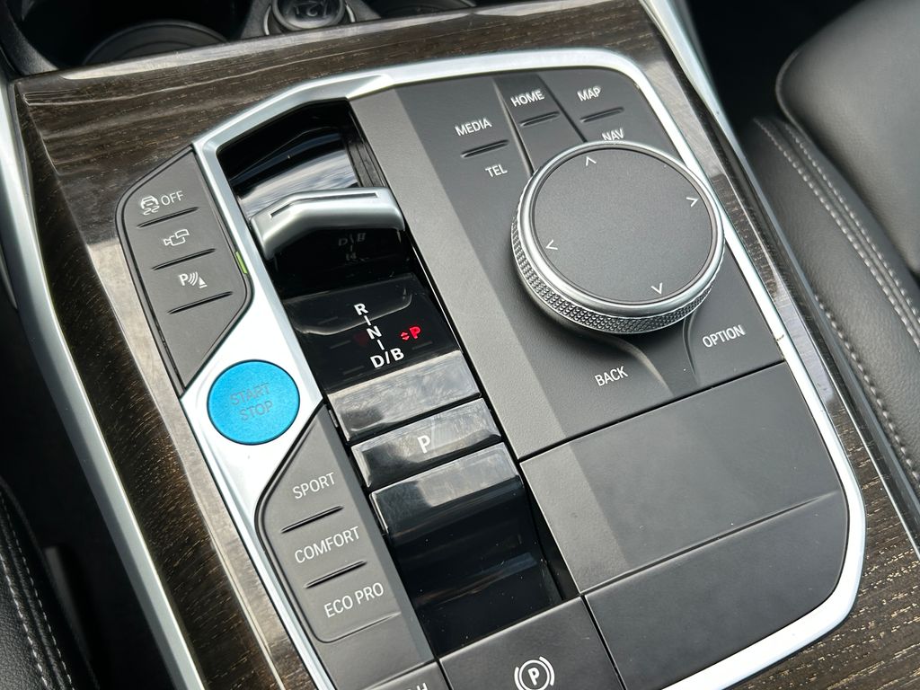 Thumbnail: 2023 BMW i4 - 28
