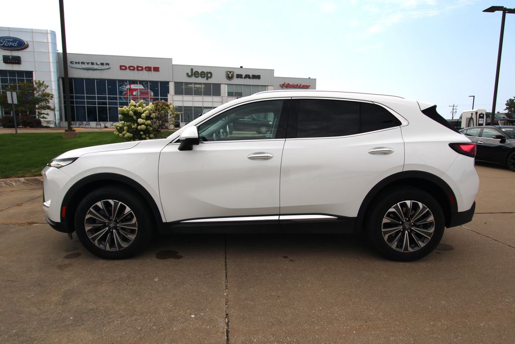 Used 2024 Buick Envision SUV