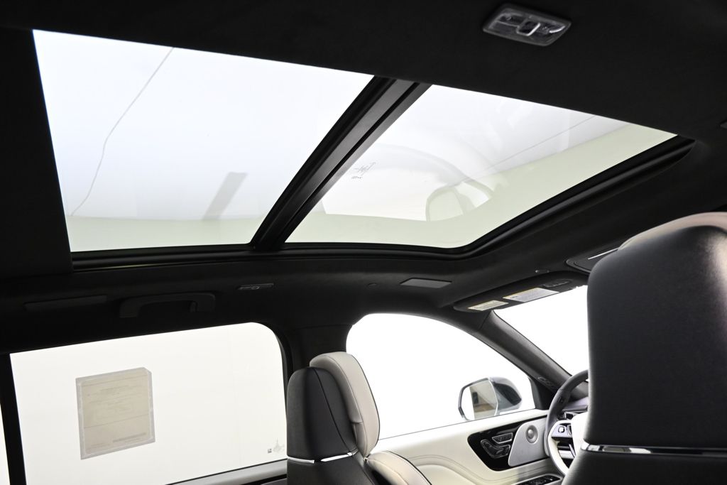 New 2026 White Lincoln Black Label image 17