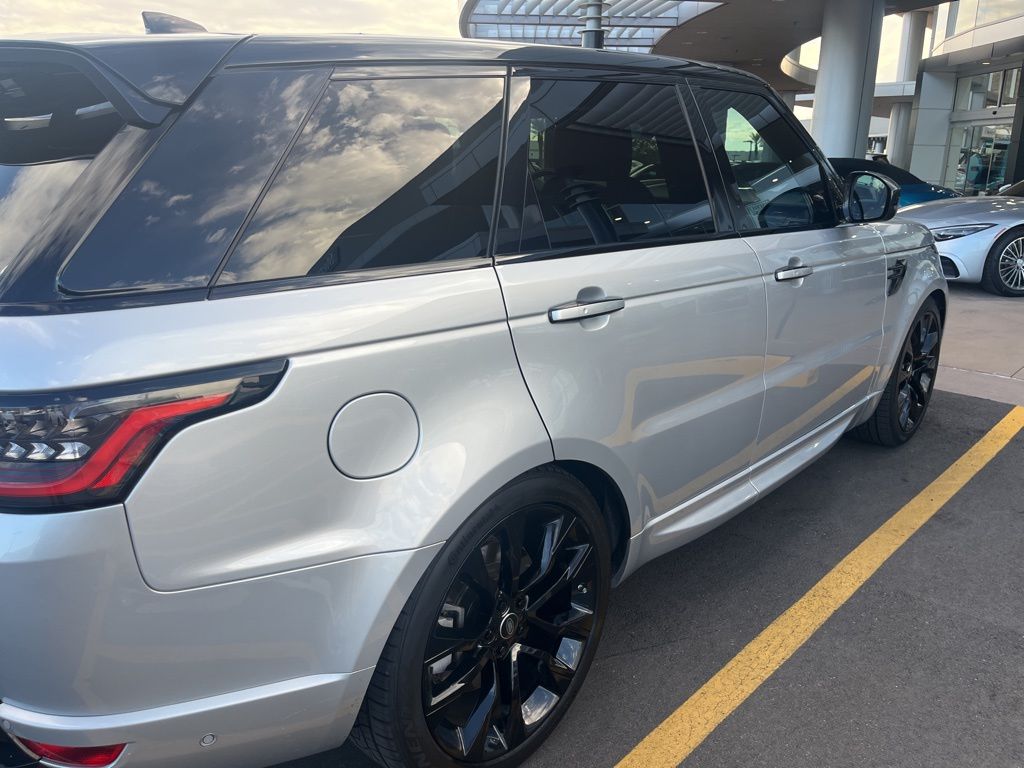 Thumbnail: 2020 Land Rover Range Rover Sport - 4
