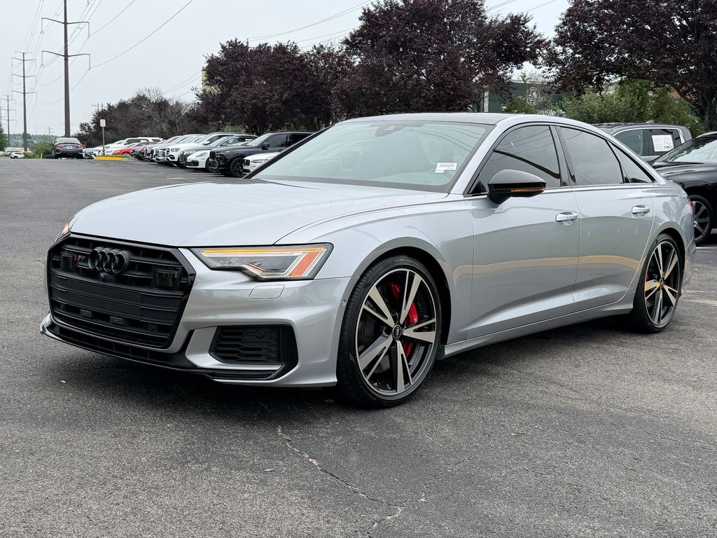 Thumbnail: 2022 Audi S6 - 4