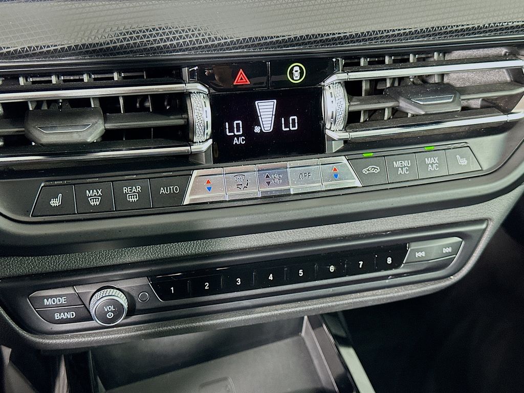 Thumbnail: 2021 BMW 2 Series - 16