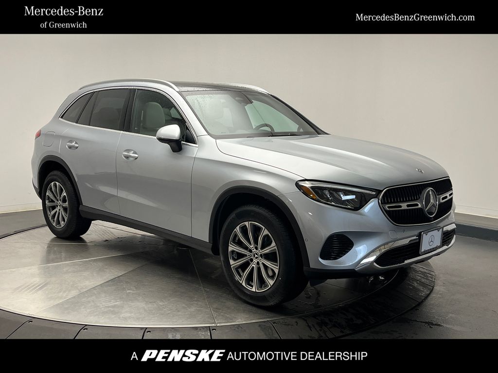 2025 Mercedes-Benz GLC 300 -
                Greenwich, CT