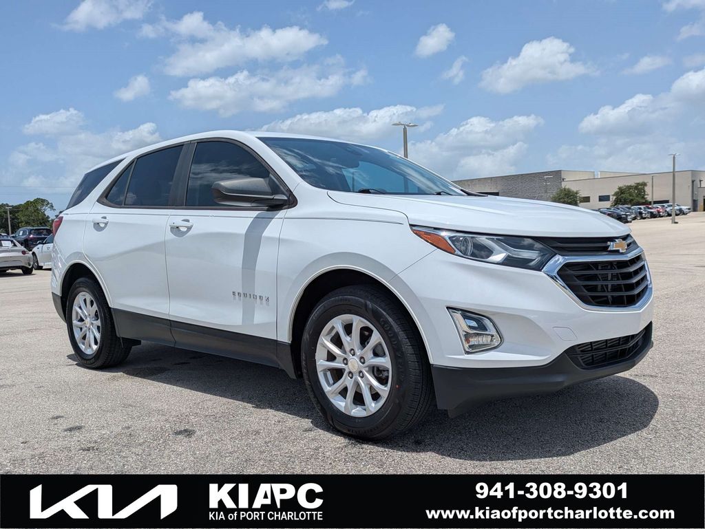Summit White 2020 Chevrolet Equinox SUV / Crossover Front-Wheel Drive 6-Speed Automatic Overdrive