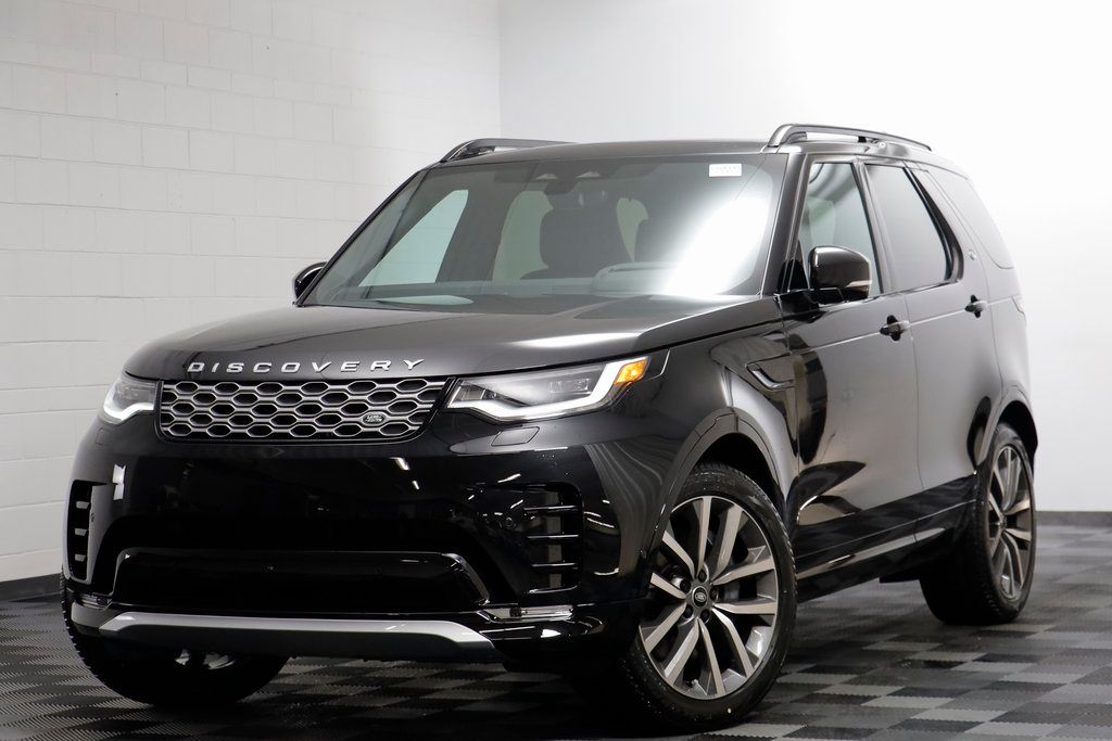 2026 Land Rover Discovery P360 Tempest Edition AWD