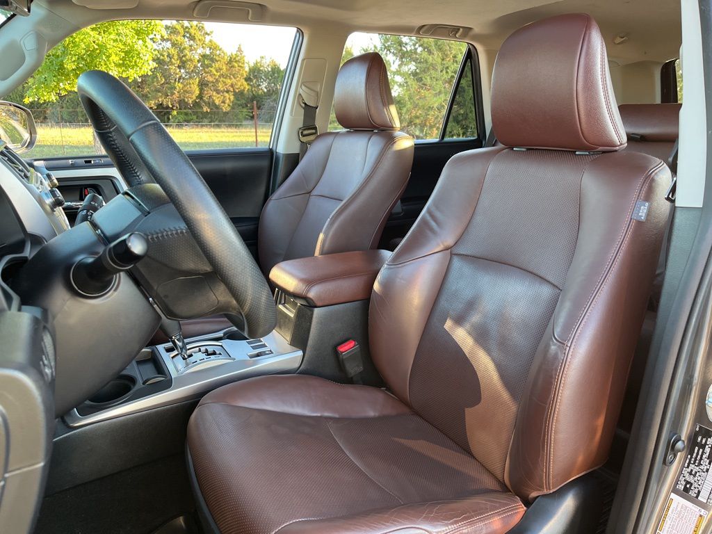 2018 Toyota 4Runner Limited 24