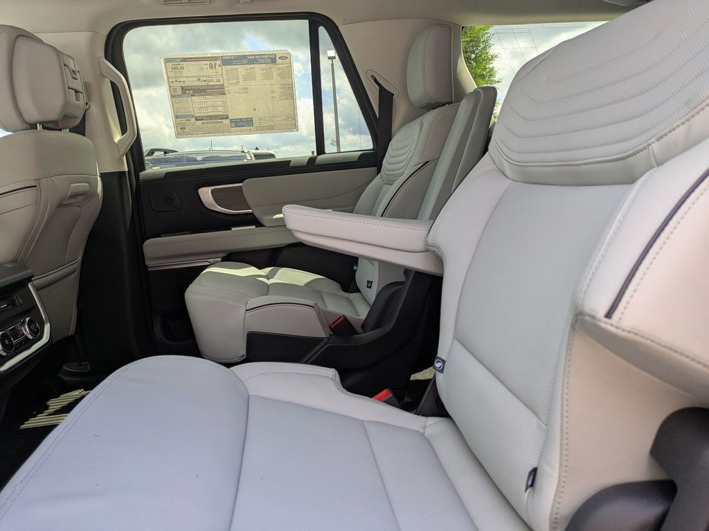2026 Ford Expedition Max Platinum MAX