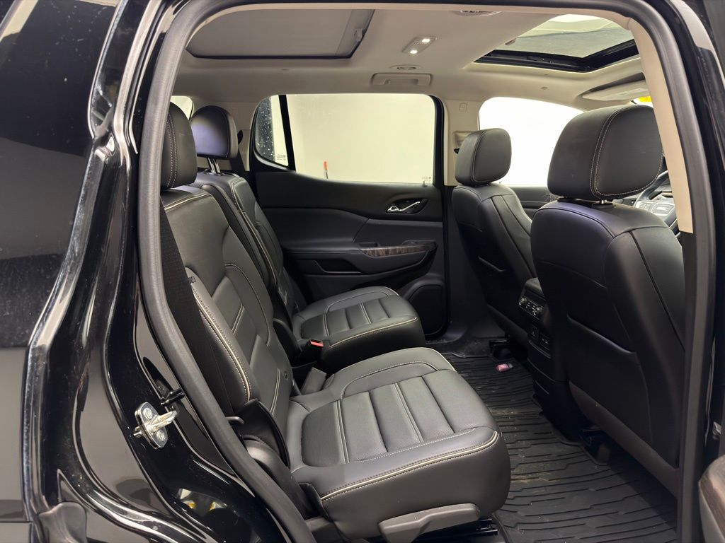 Thumbnail: 2023 GMC Acadia - 5