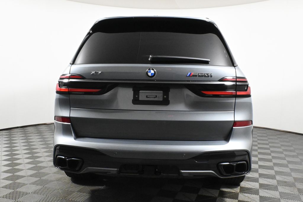 2024 BMW X7 M60i 6