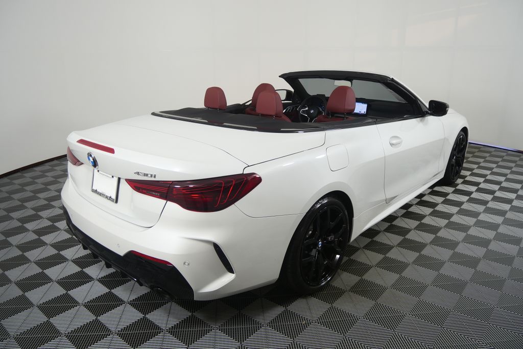 Thumbnail: 2026 BMW 4 Series - 5