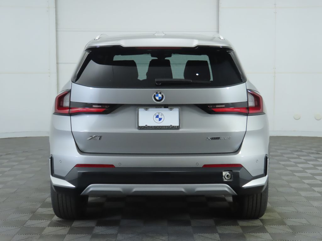 Thumbnail: 2026 BMW X1 - 6