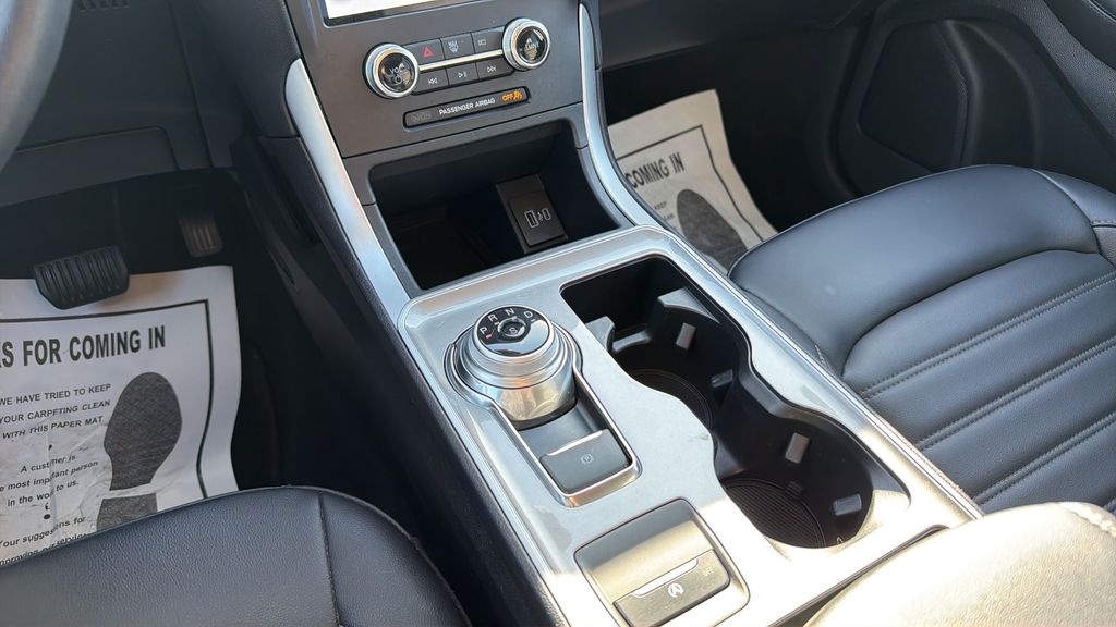 2024 Ford Edge