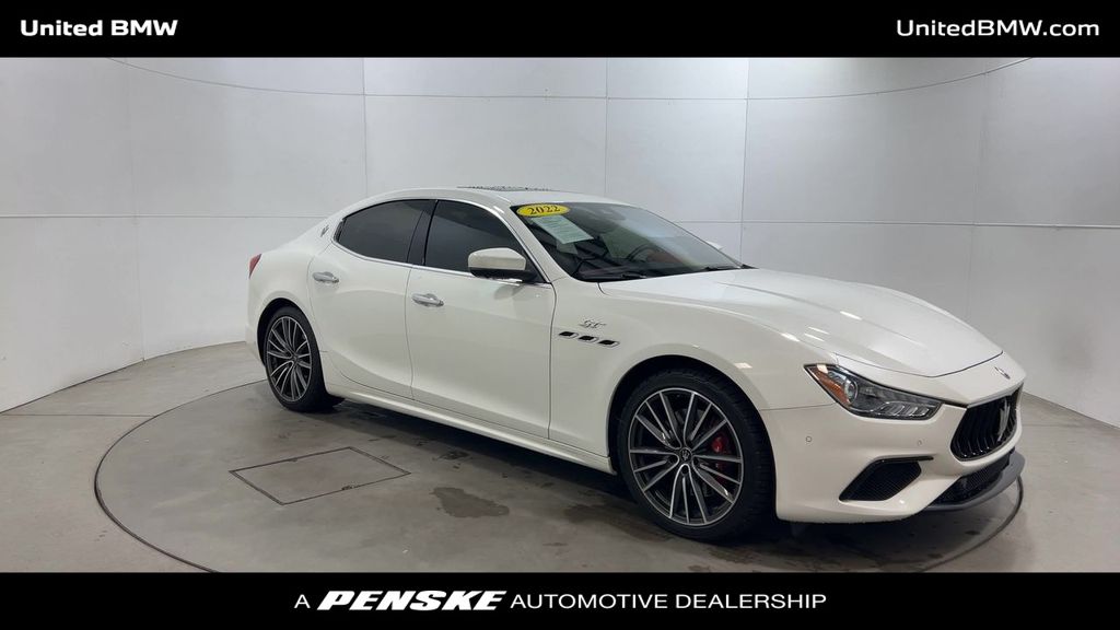 2022 Maserati Ghibli GT 2