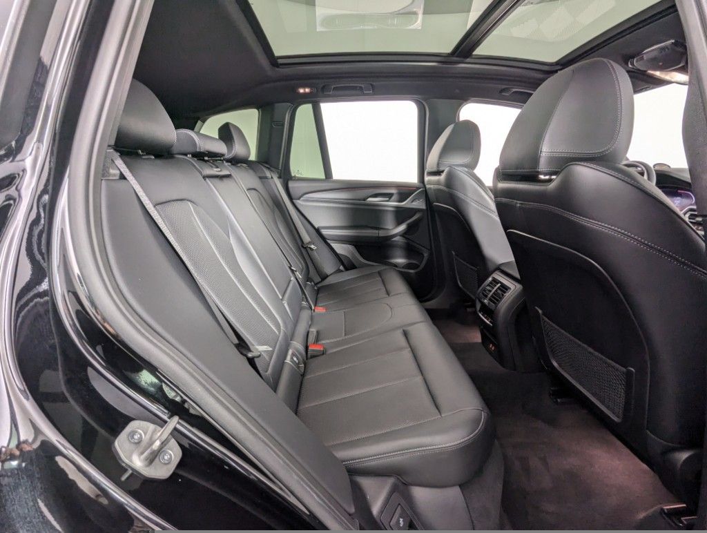 2024 BMW X3 sDrive30i photo
