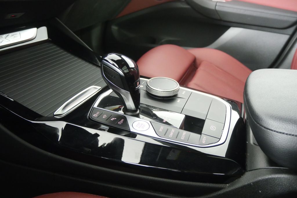 Thumbnail: 2024 BMW X3 - 23