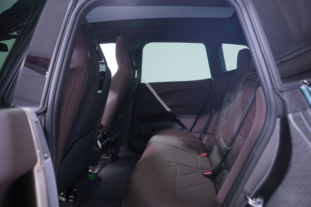 Thumbnail: 2023 BMW iX - 9