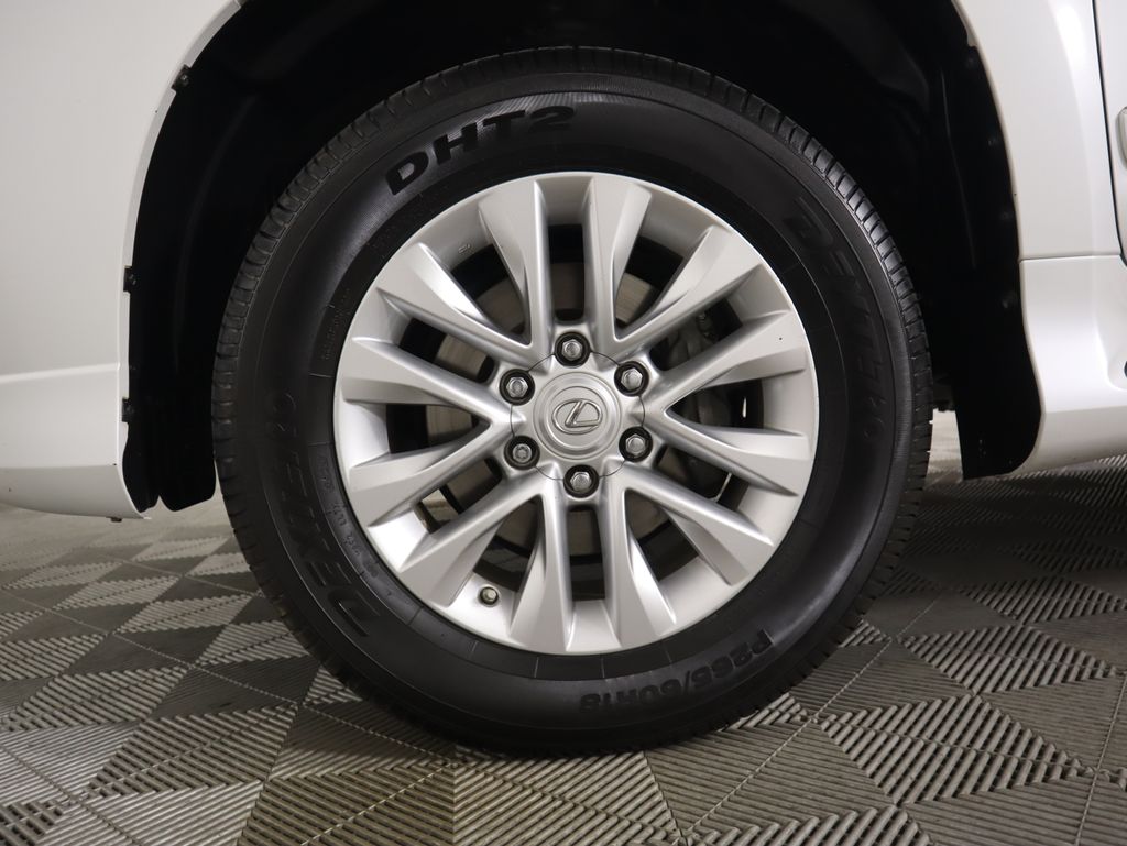 2017 Lexus GX 460 31