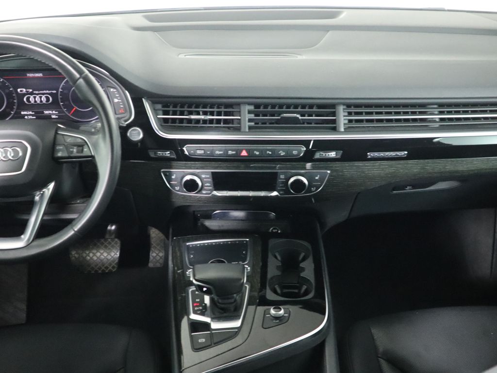 Thumbnail: 2019 Audi Q7 - 14