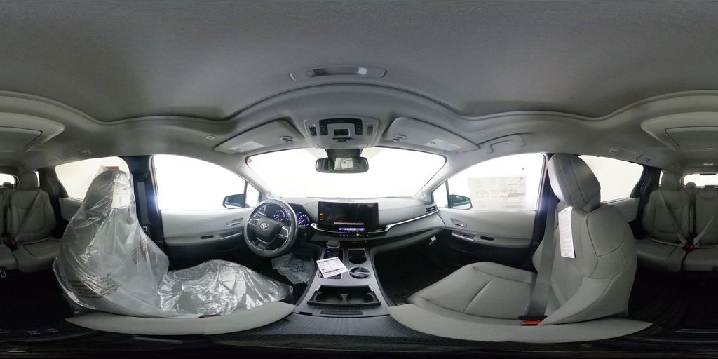 Thumbnail: 2025 Toyota Sienna - 19