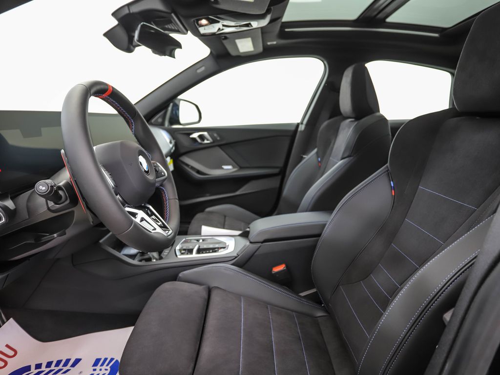 Thumbnail: 2026 BMW 2 Series - 11