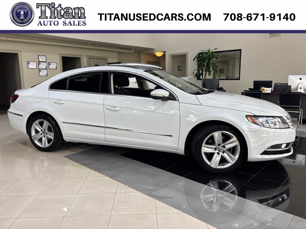 White 2017 Volkswagen CC Sedan Front-Wheel Drive 6-Speed Dual Clutch