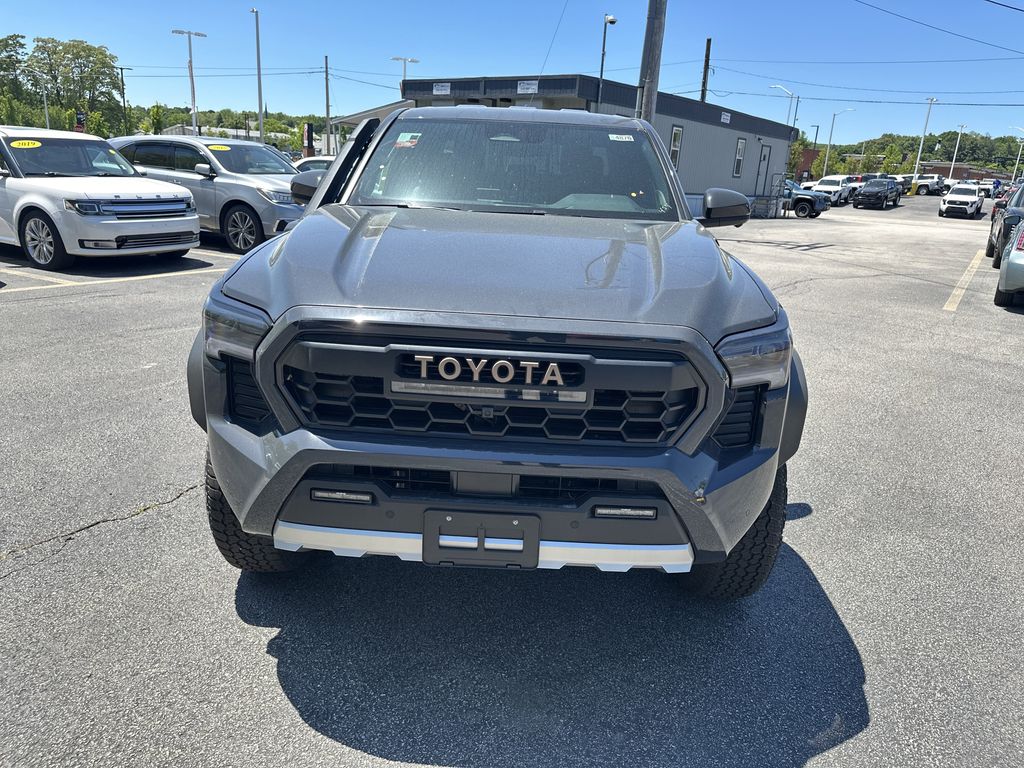 2026 Toyota Tacoma Trailhunter - Photo 5