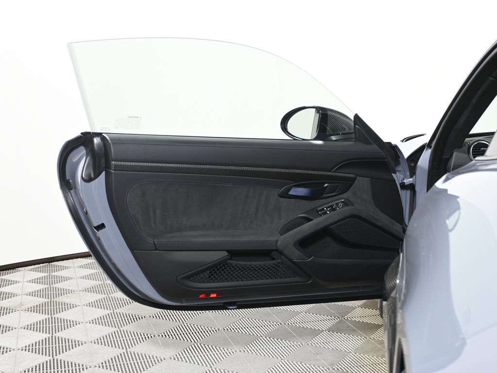 Thumbnail: 2025 Porsche 718 Cayman - 30