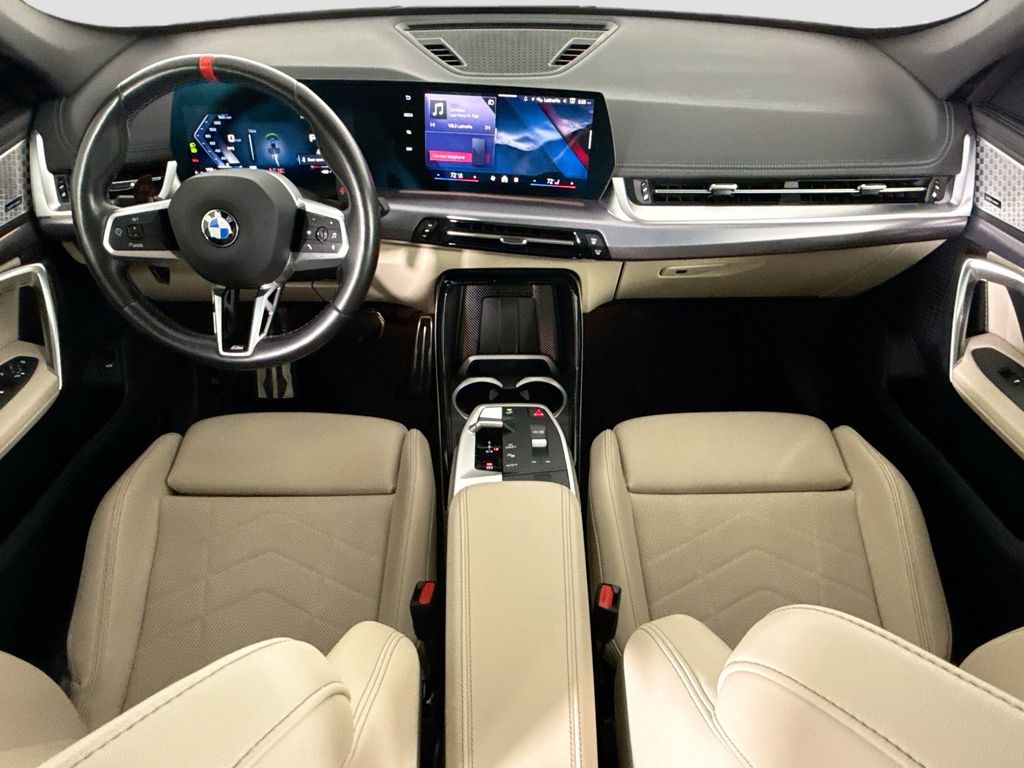 Thumbnail: 2024 BMW X1 - 13