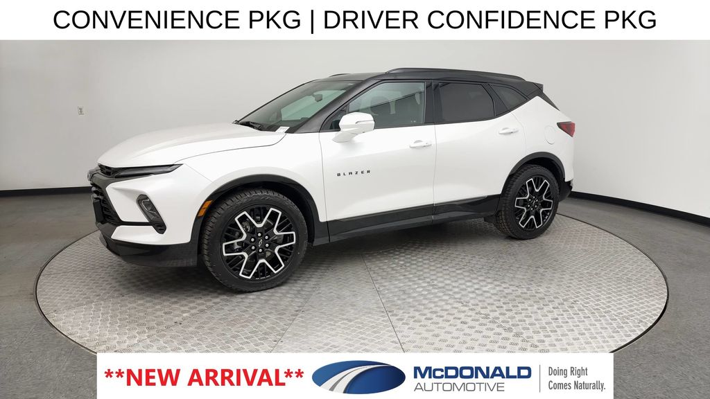 View vehicle photo 6