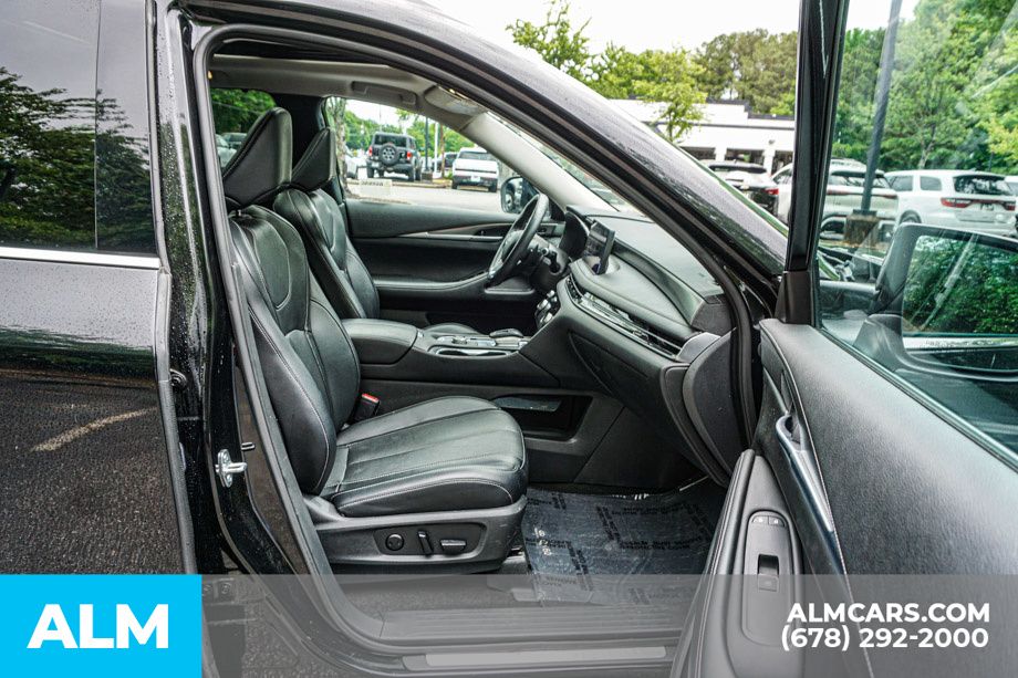 Used 2024 Black INFINITI LUXE image 24