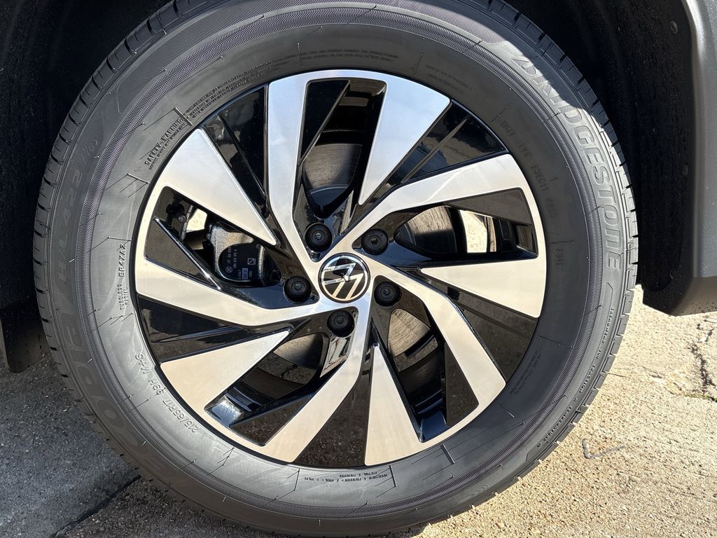 New 2026 Black Pearl Volkswagen 2.0T S image 9