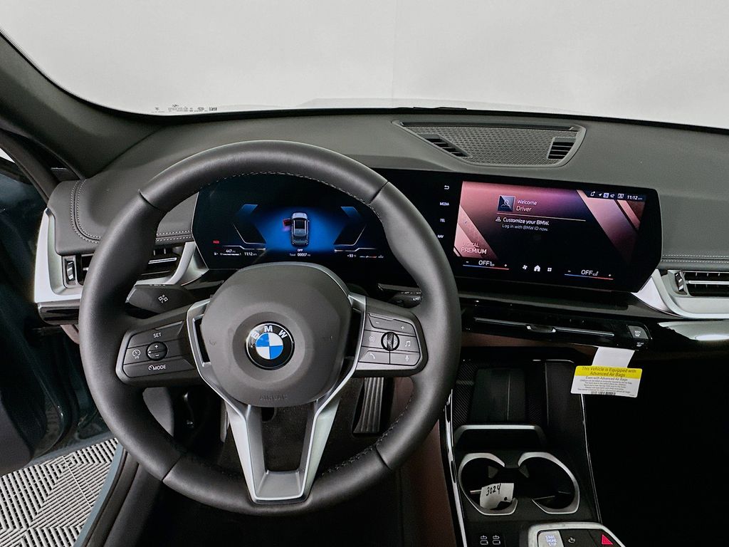 Thumbnail: 2025 BMW X1 - 10