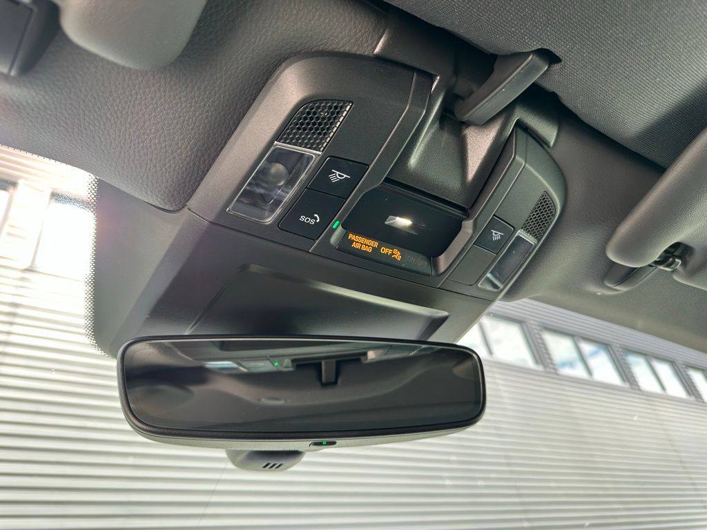 Thumbnail: 2020 Porsche 911 - 31