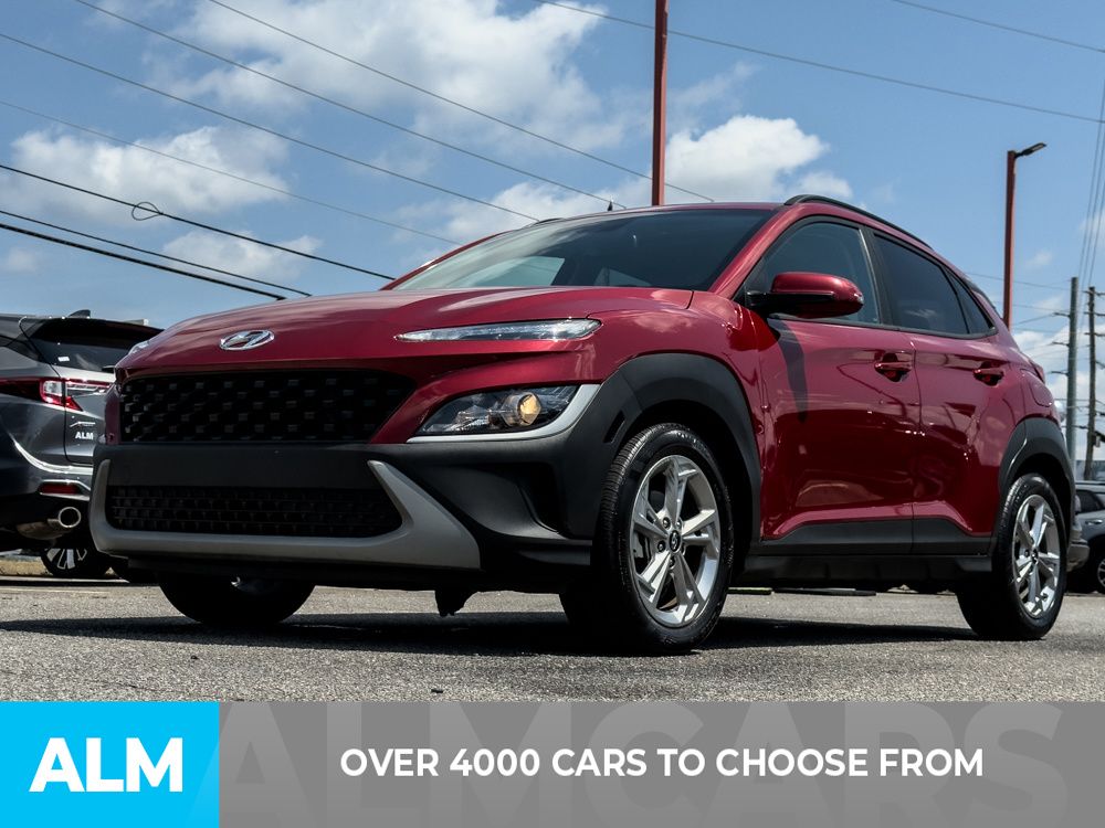 Used 2022 Red Hyundai SEL image 2