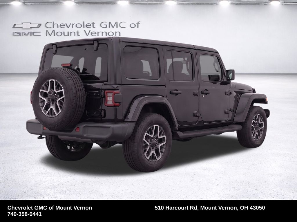 2026 Jeep Wrangler Sahara - Image 4