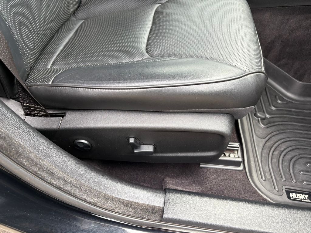 2017 Chrysler 300 C