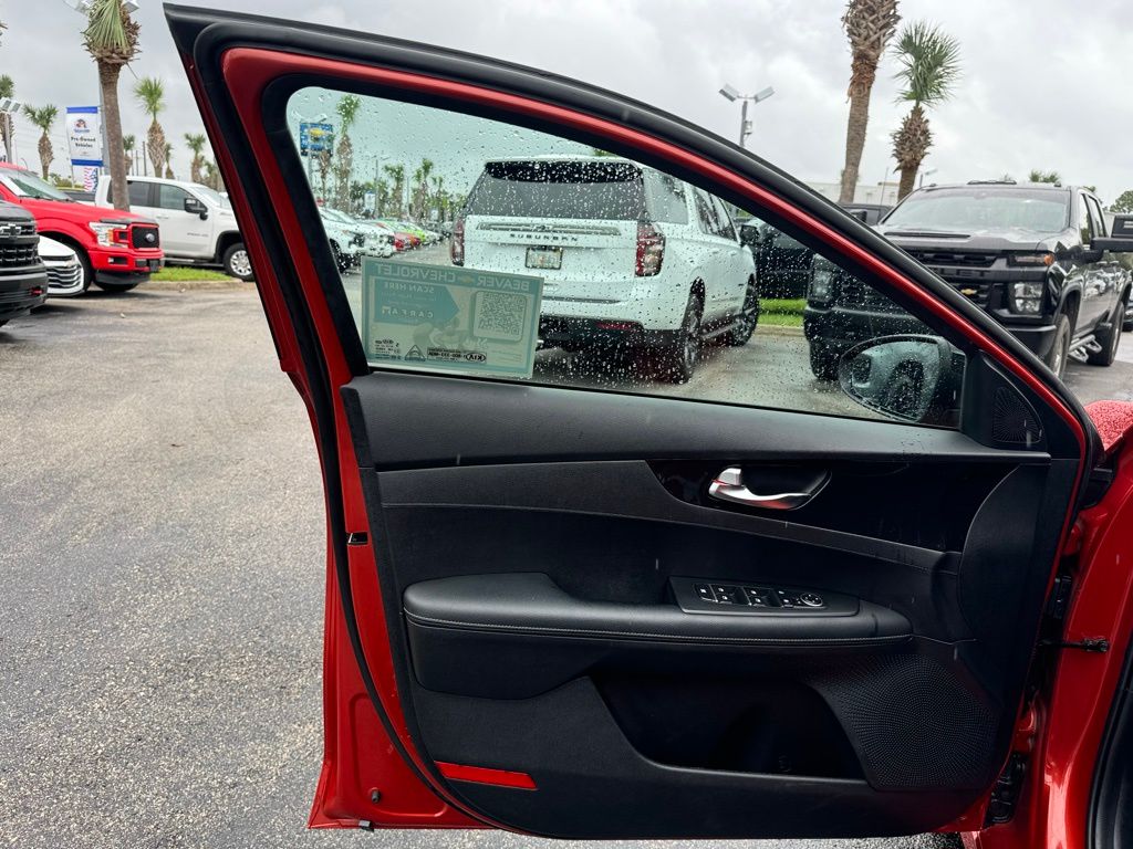 2021 Kia Forte GT-Line 31