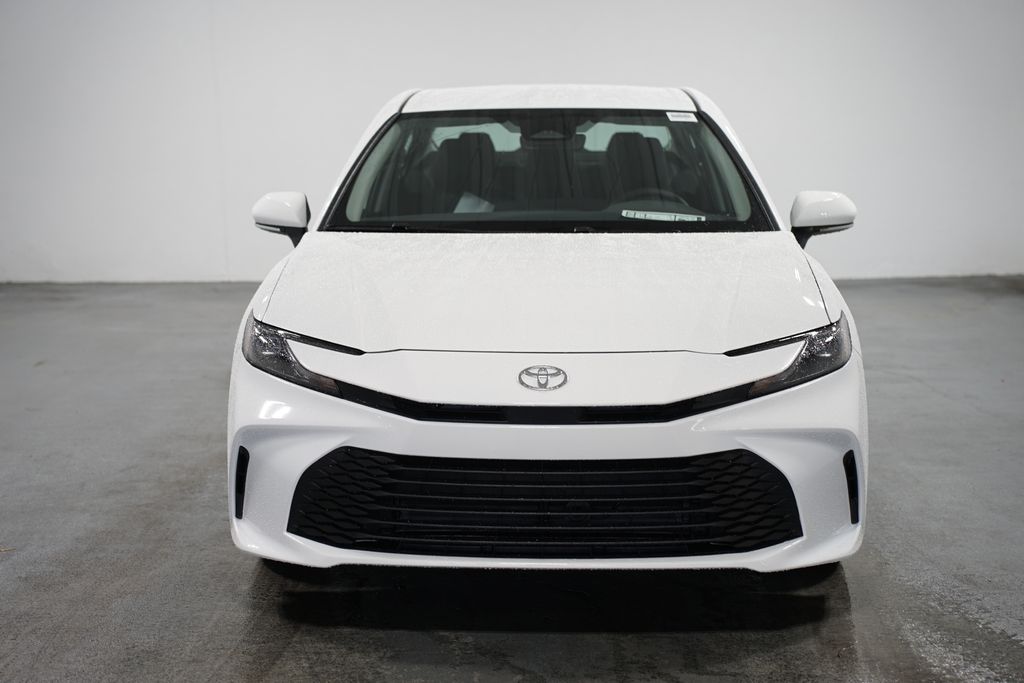2025 Toyota Camry LE 2