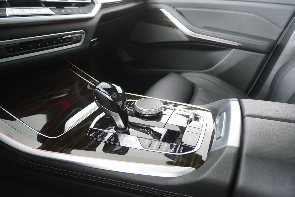 Thumbnail: 2019 BMW X5 - 24