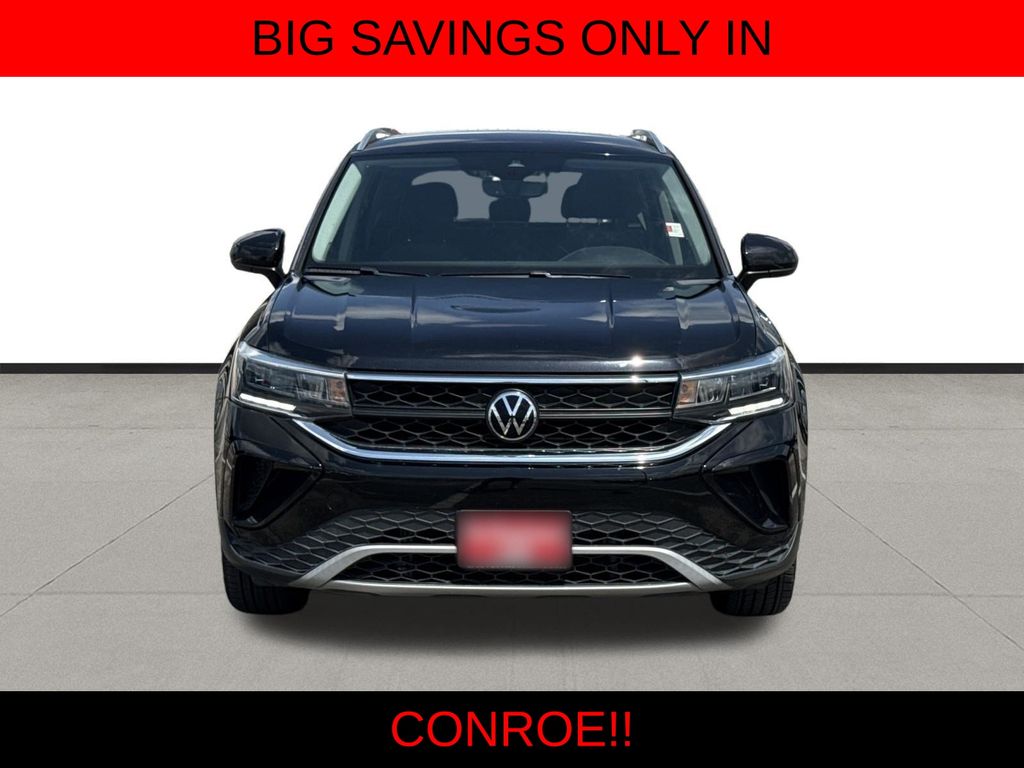 2023 Volkswagen Taos 1.5T SE Black at Classic Elite Chevrolet Sugar Land