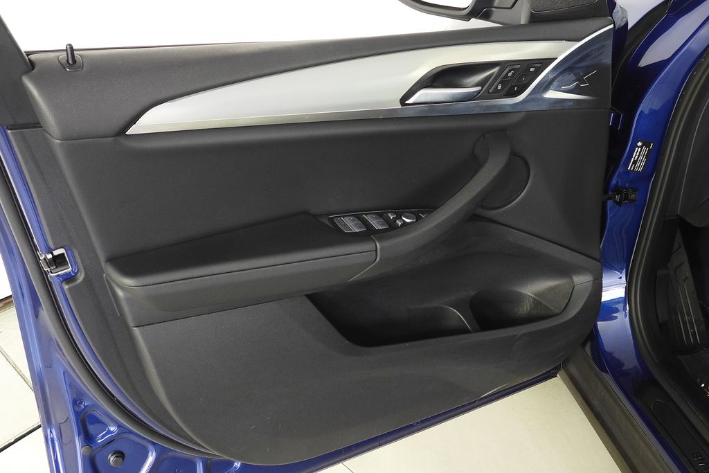 Thumbnail: 2023 BMW X3 - 11