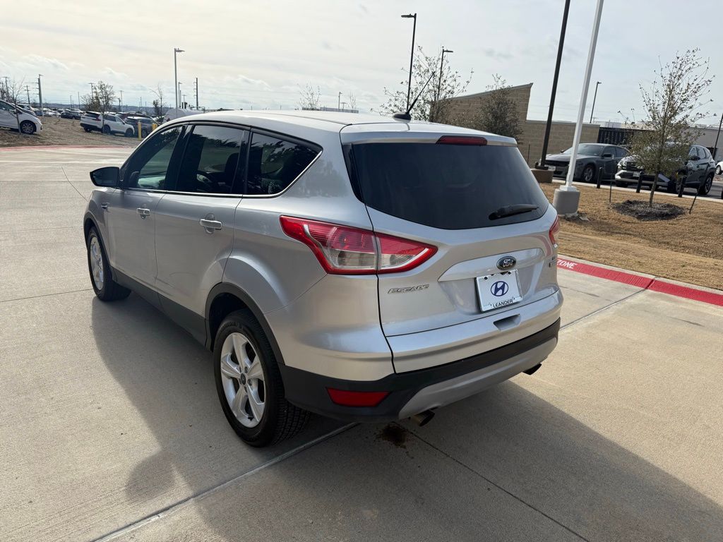 Thumbnail: 2016 Ford Escape - 7