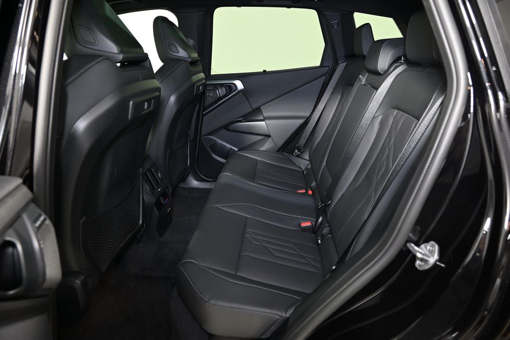 2025 BMW X3 3.0i 24