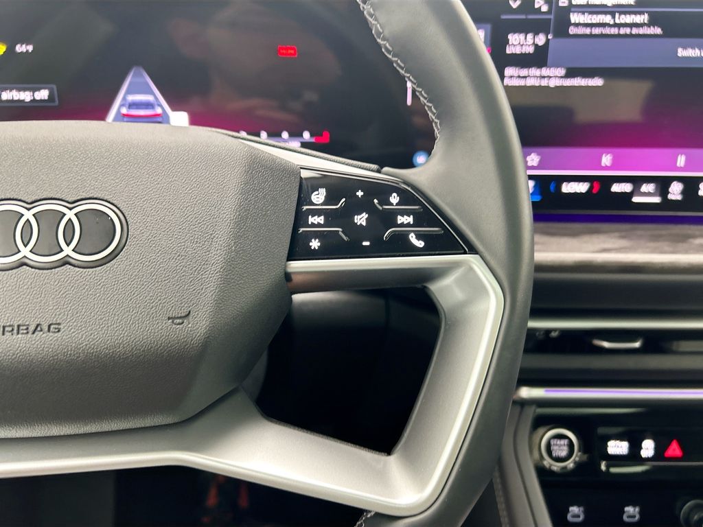 Thumbnail: 2025 Audi Q5 - 12