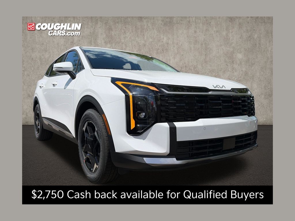Glacial White Pearl 2026 Kia Sportage SUV / Crossover Front-Wheel Drive 8-Speed Automatic