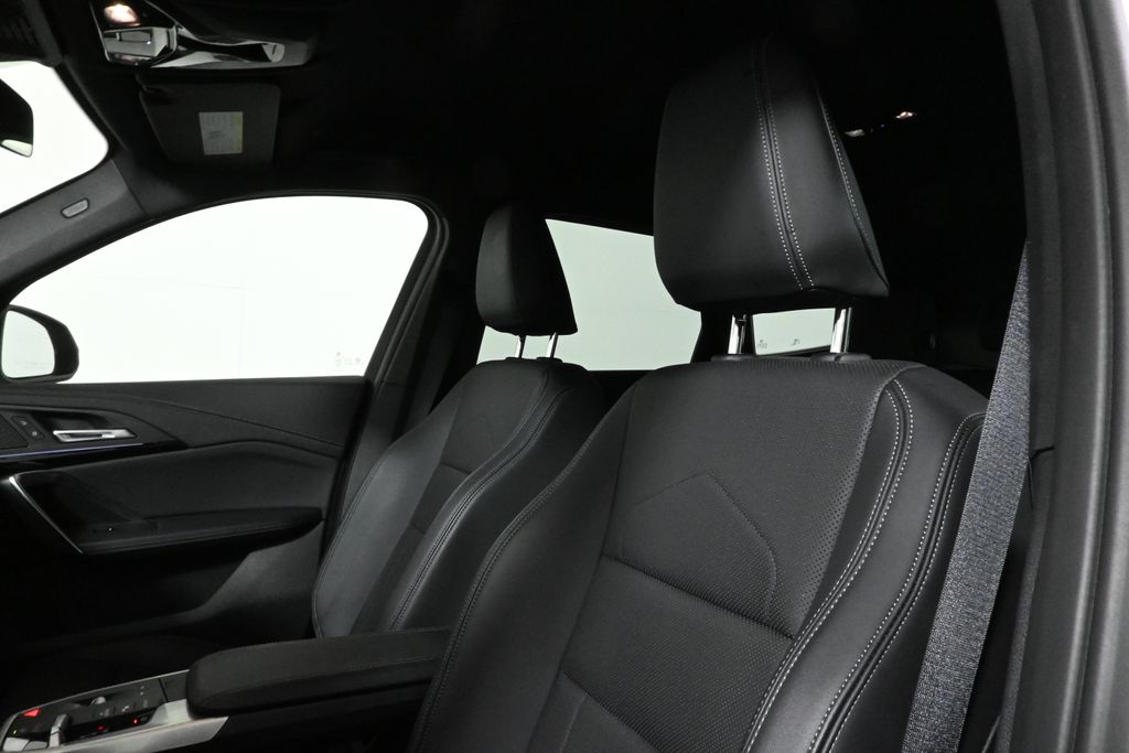 Thumbnail: 2023 BMW X1 - 4