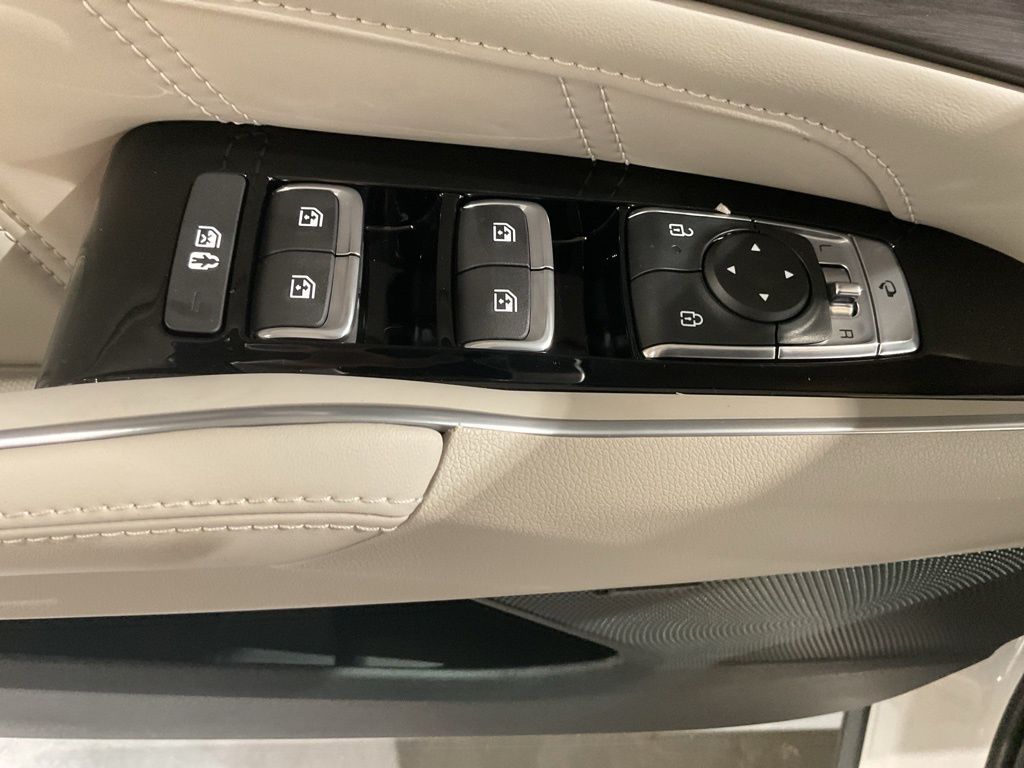 New 2026 White Kia X-Line SX image 6