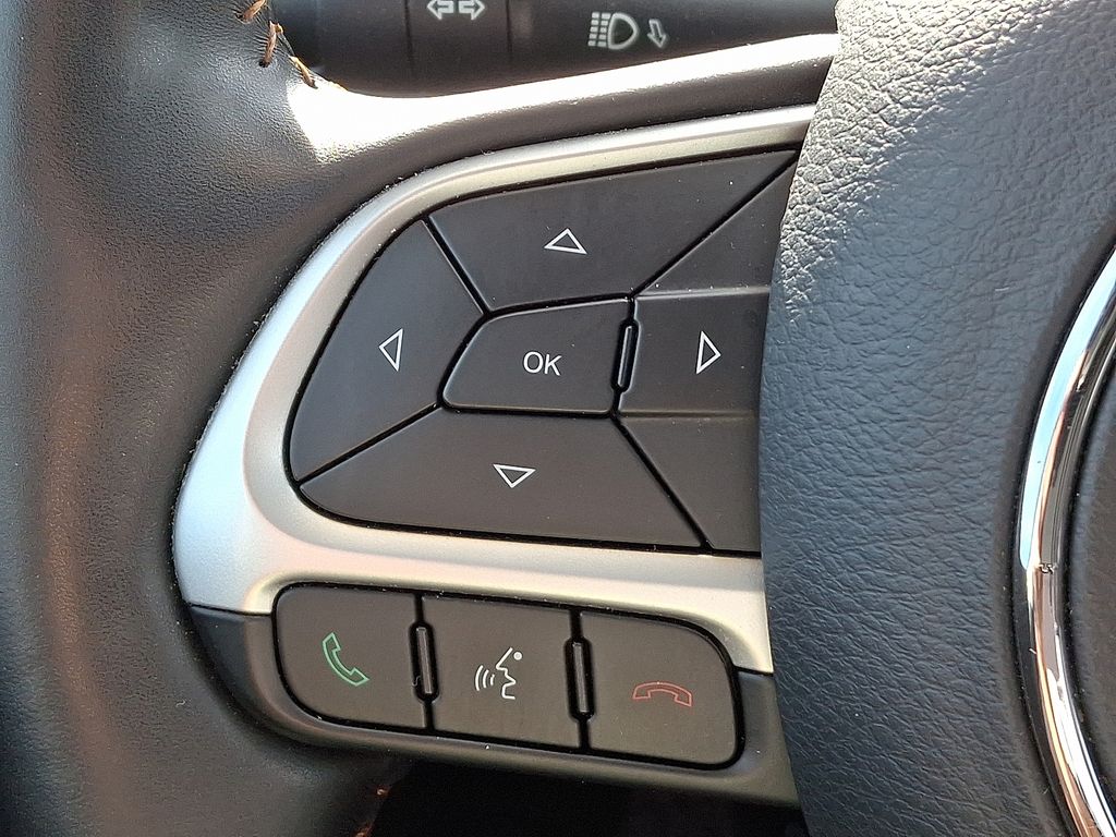 Thumbnail: 2019 Jeep Compass - 22
