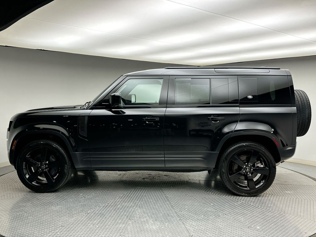 Thumbnail: 2023 Land Rover Defender - 2