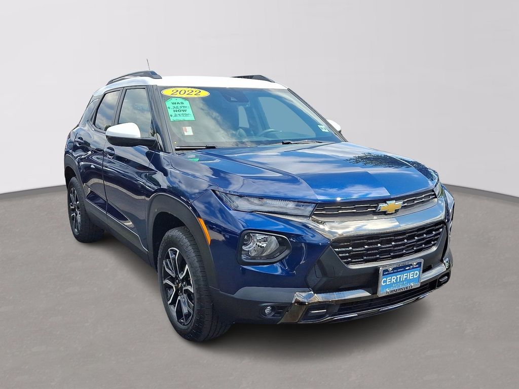 Thumbnail: 2022 Chevrolet TrailBlazer - 3